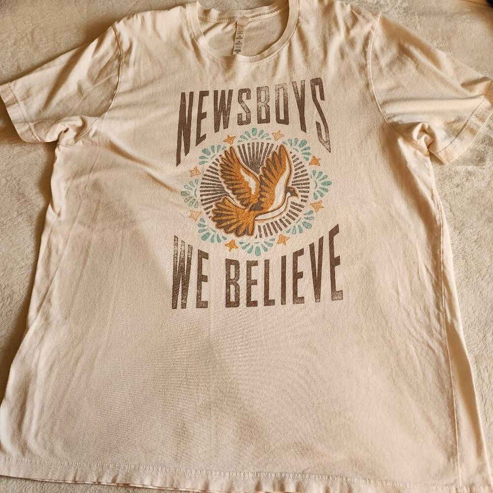 Bella Canvas Newsboys Cream Graphic Tshirt Size 2XL